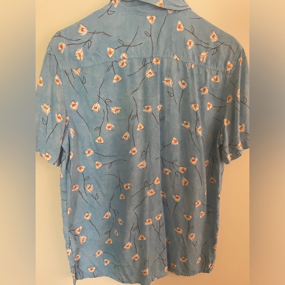 Goodfellow Men’s Floral Button up - Picture 3 of 3